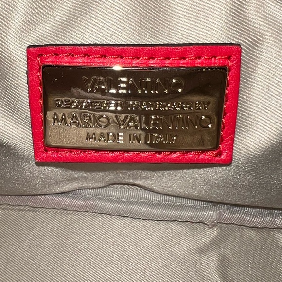 ❤️‍🔥Valentino Mario Valentino Amel Diamond Leather Crossbody - Picture 8 of 13